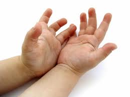 childs-hands